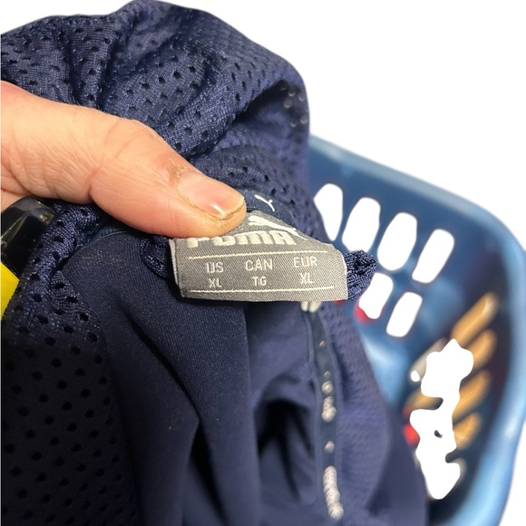 Puma Men's navy extra large pullover - Picture 3 of 3